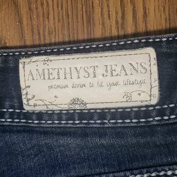 Amethyst Cropped Jeans Size 7 Mid Rise Dark Wash Stretch Denim B34 - Picture 9 of 9